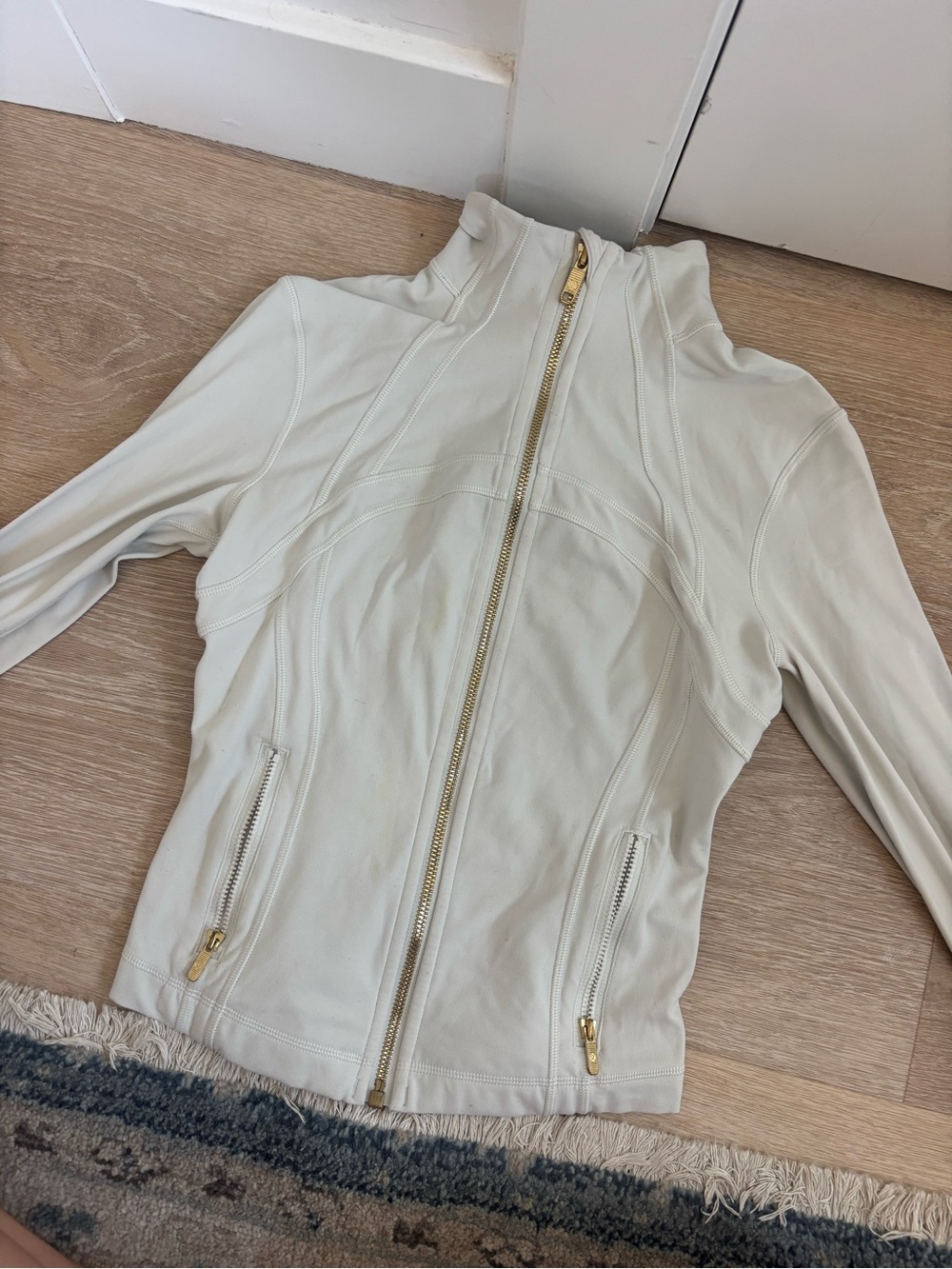 Lululemon Define Jacket cropped